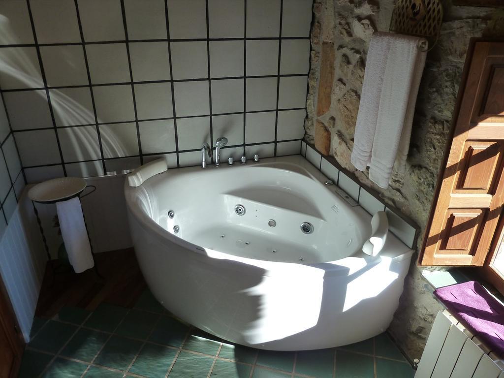 Casa Rural La Cortina Pandiello Ruang foto