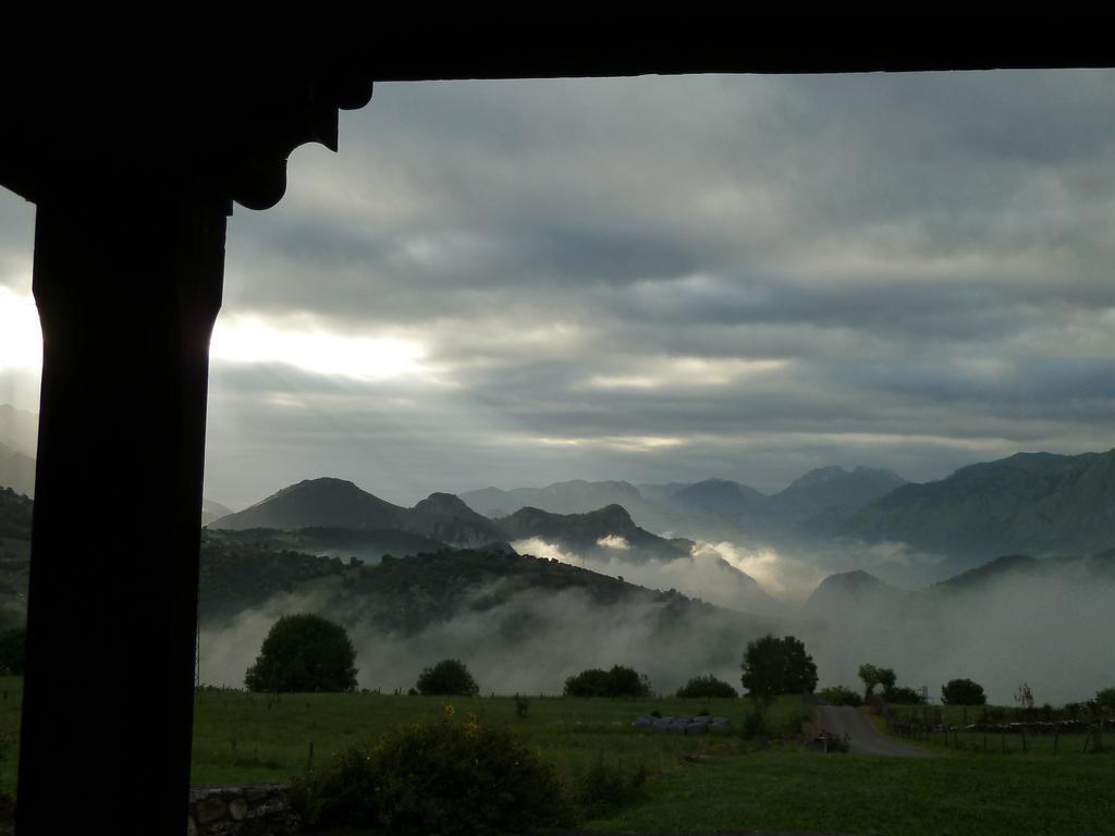 Casa Rural La Cortina Pandiello Bagian luar foto